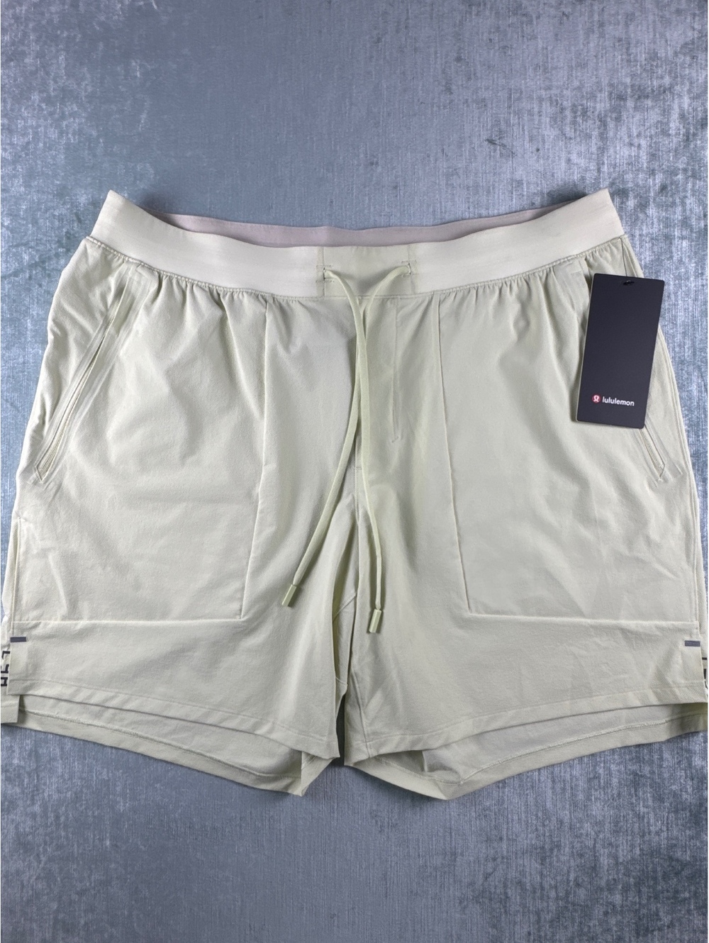 lululemon License to Train 7” Shorts Dewy XXL NWT